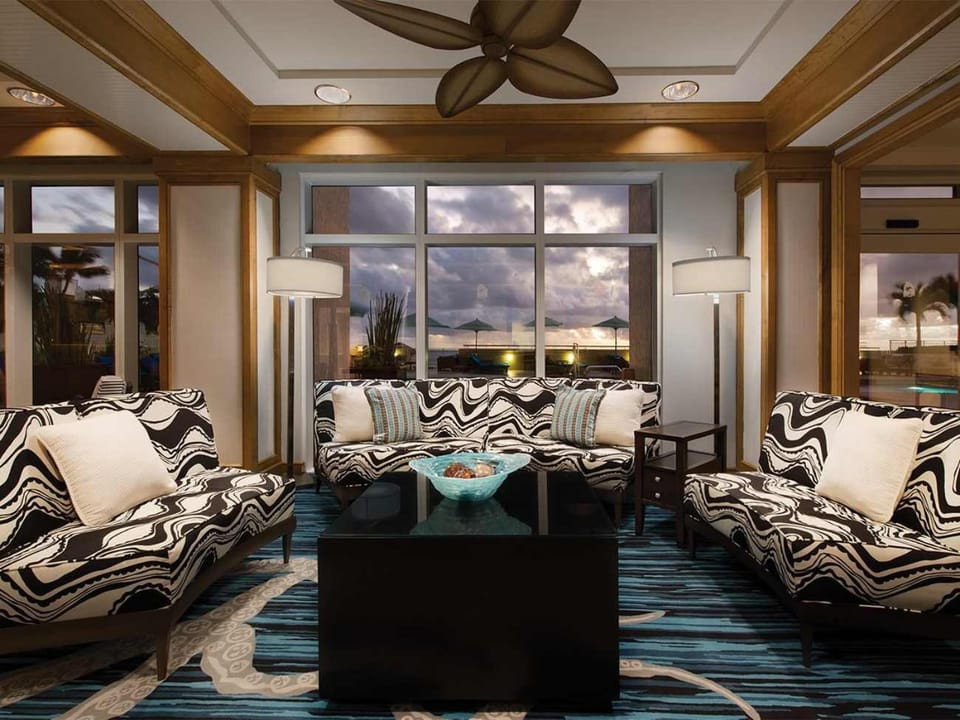Marriott's BeachPlace Towers Hotel in Fort Lauderdale