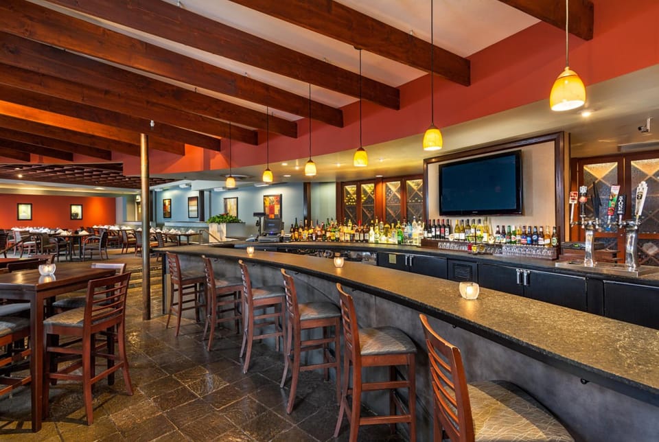 Bar/lounge