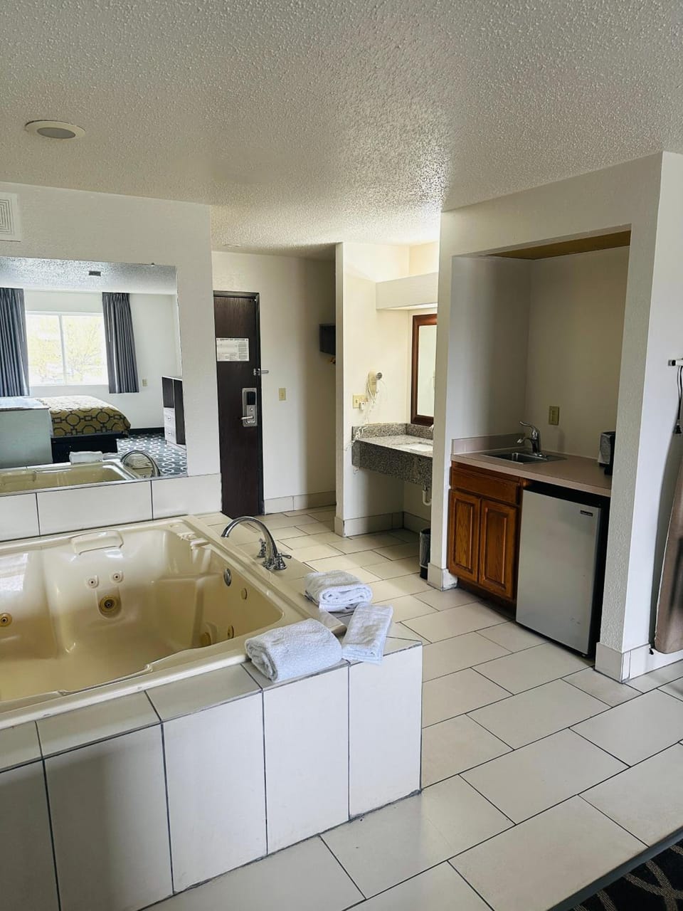 Baymont by Wyndham Piqua Hotel in Ohio