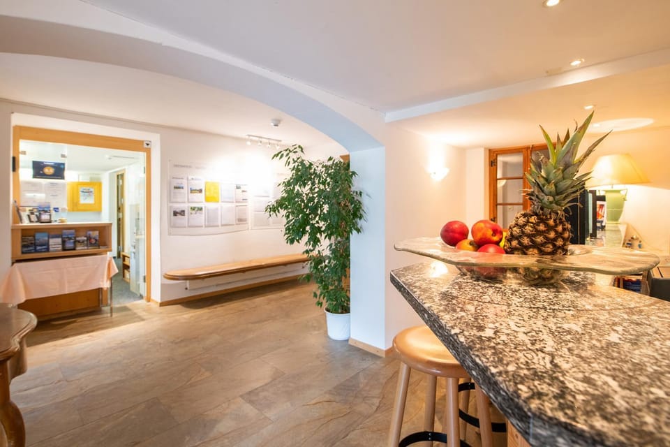 Aparthotel Muchetta Hotel in Canton of Grisons
