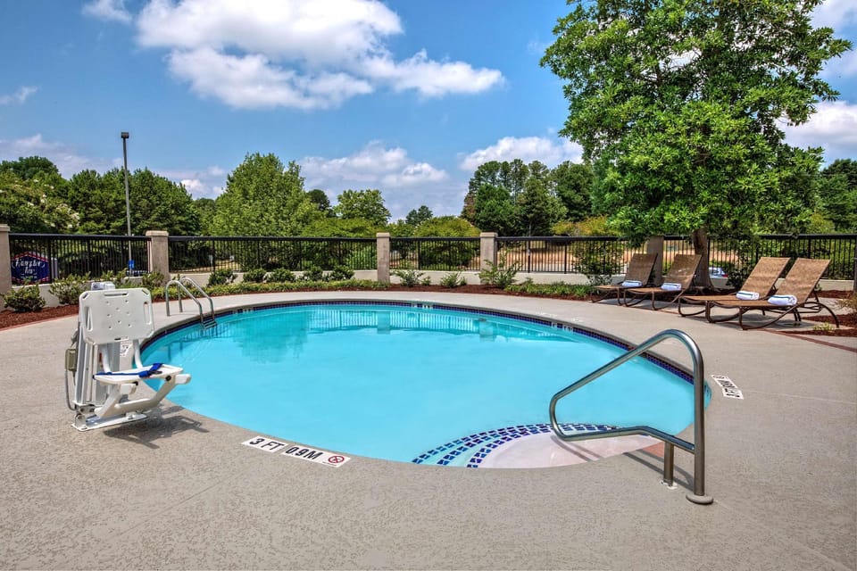 Hampton Inn Charlotte/Matthews Hotel in Matthews