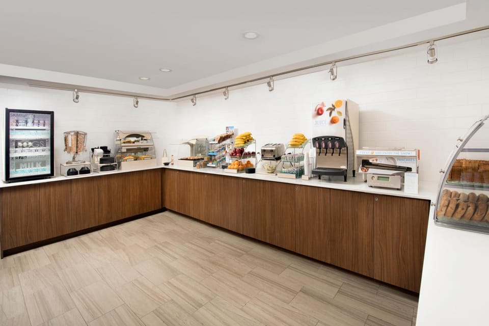 Holiday Inn Express BWI Baltimore North By IHG Hotel in Linthicum Heights