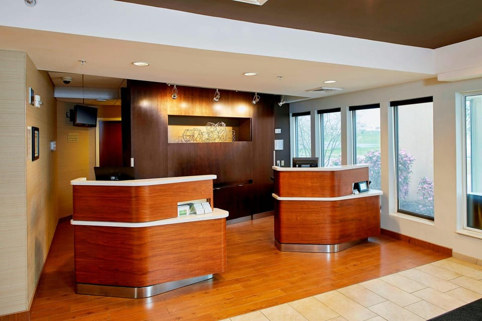 Courtyard by Marriott Lansing Hotel in East Lansing