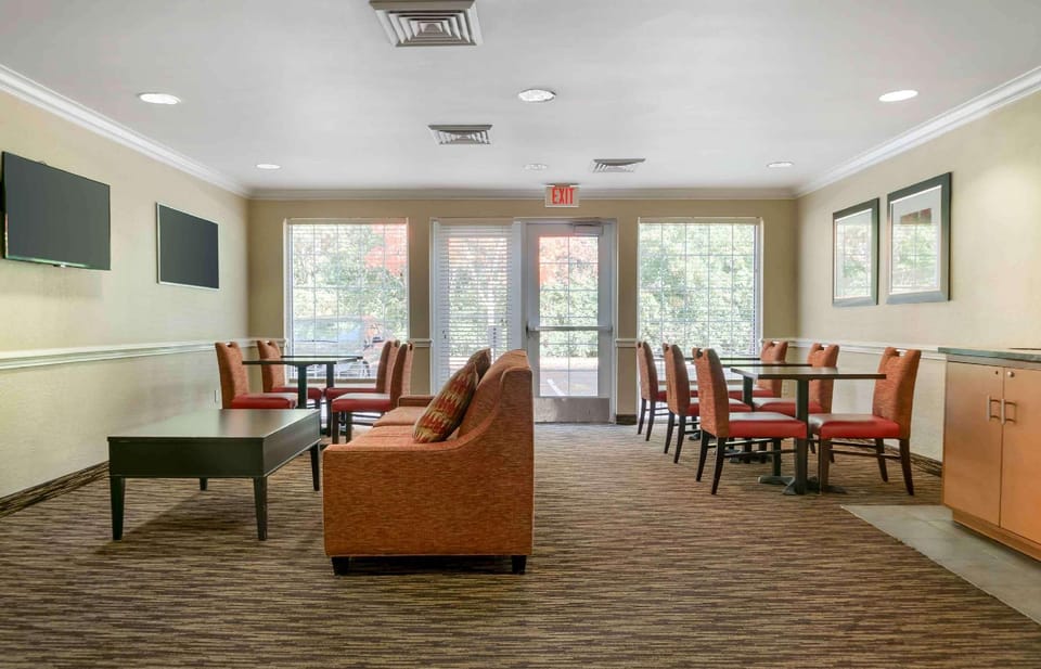 Extended Stay America Suites - Detroit - Novi - Orchard Hill Place Hotel in Novi