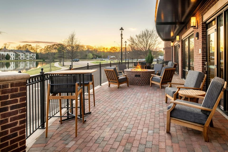 TownePlace Suites by Marriott Jackson Ridgeland/The Township at Colony Park Hotel in Ridgeland