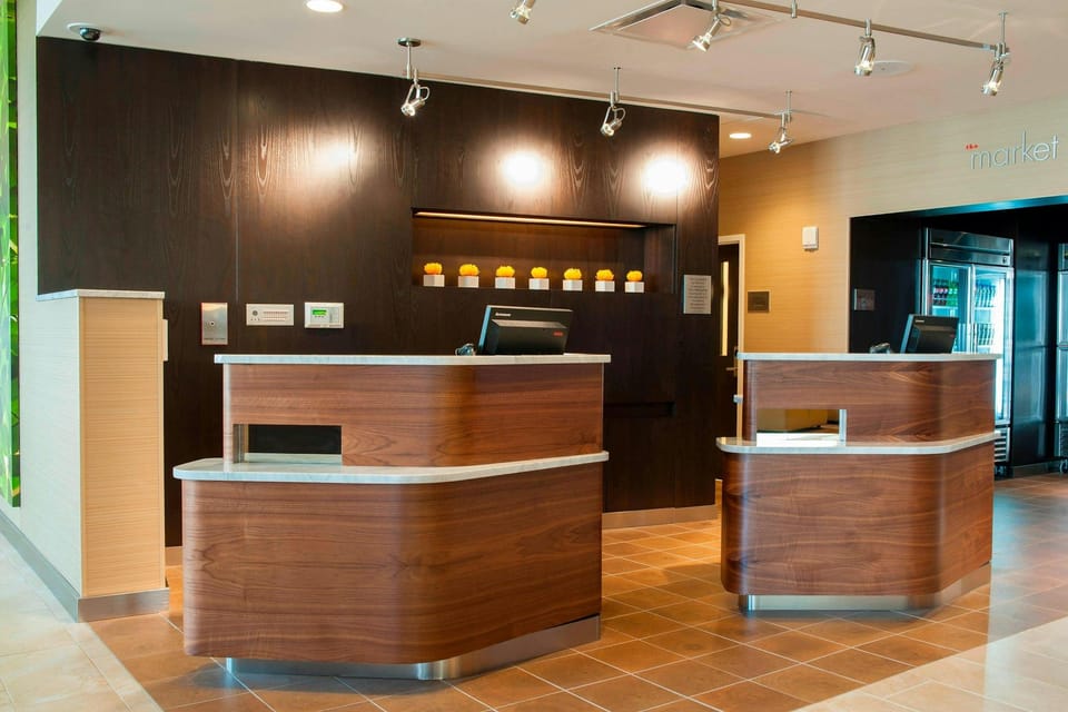 Courtyard by Marriott Peoria Downtown Hotel in East Peoria