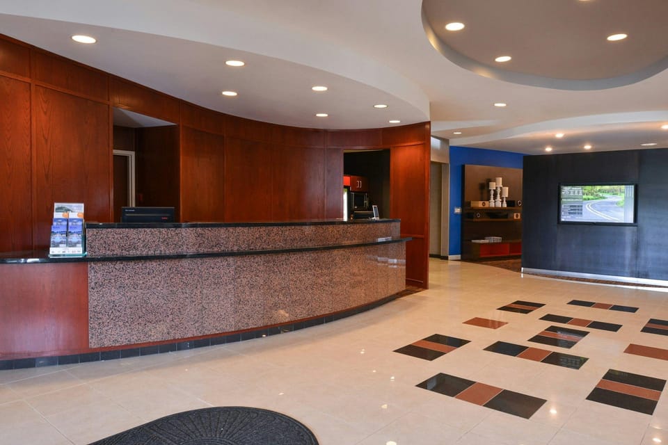 Courtyard by Marriott Pittsburgh Monroeville Hotel in Monroeville
