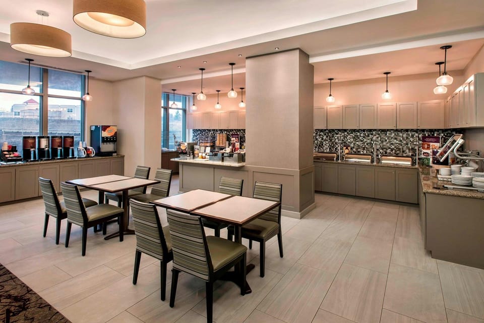 Residence Inn by Marriott Alexandria Old Town South at Carlyle Hotel in Alexandria
