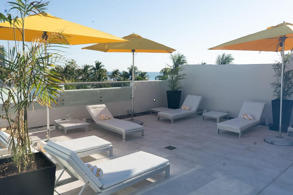 Leslie Hotel Hotel in Flamingo Lummus