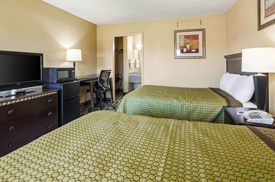 Travel Inn Bristol Near State Street Hotel in Bristol