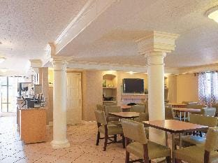La Quinta Inn by Wyndham New Orleans Veterans / Metairie Hotel in Metairie