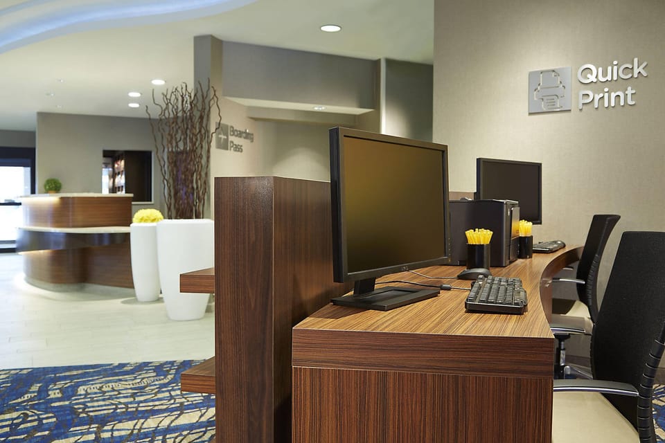Courtyard by Marriott Denver South/Park Meadows Mall Hotel in Lone Tree