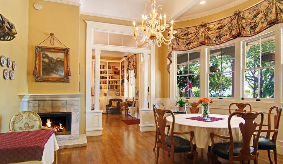 Inn at Depot Hill Inn in Capitola