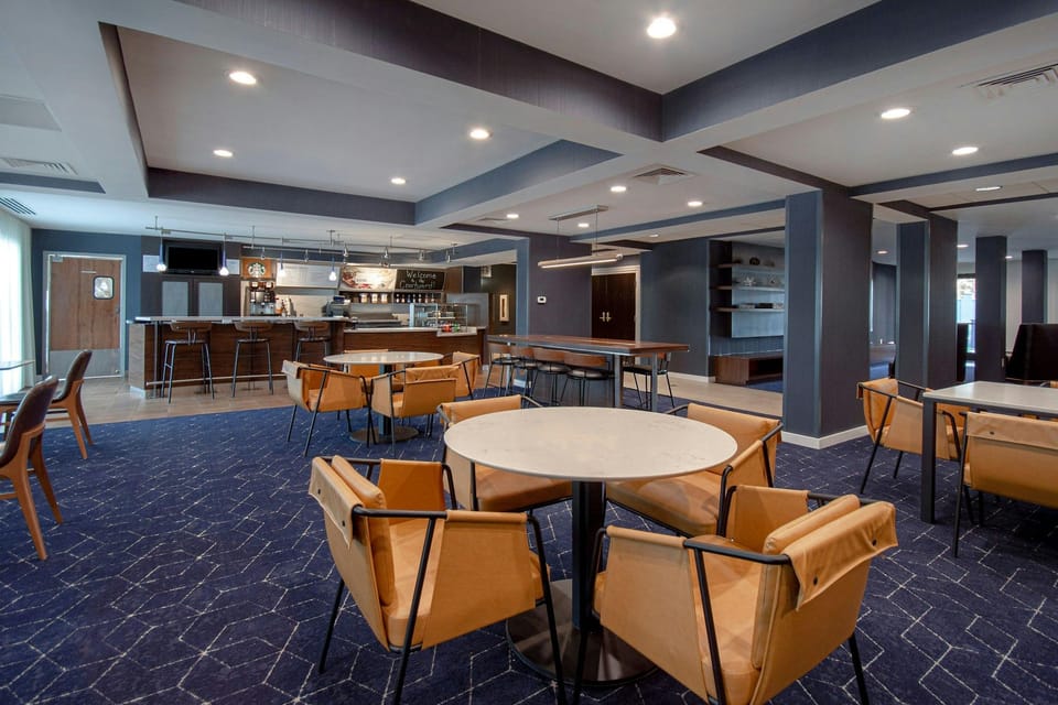 Courtyard by Marriott Cincinnati Airport Hotel in Cincinnati