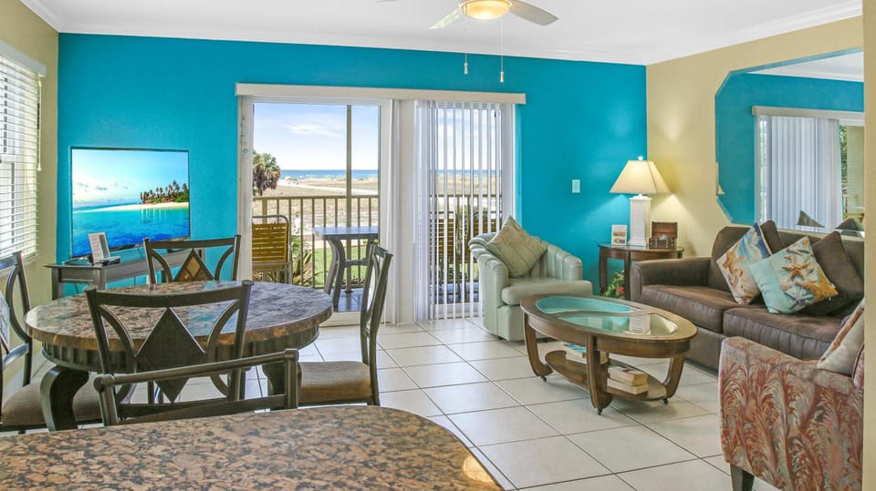 South Beach Condo by Sunsational Apartment hotel in Treasure Island