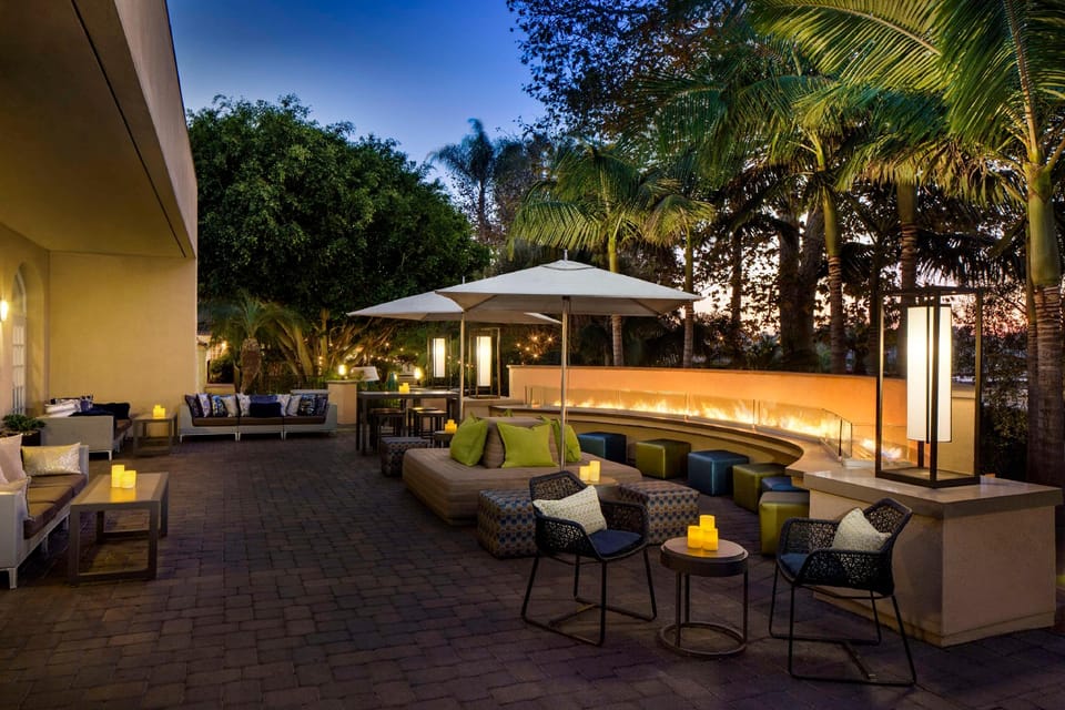 Hyatt Regency Newport Beach Hotel in Balboa Peninsula