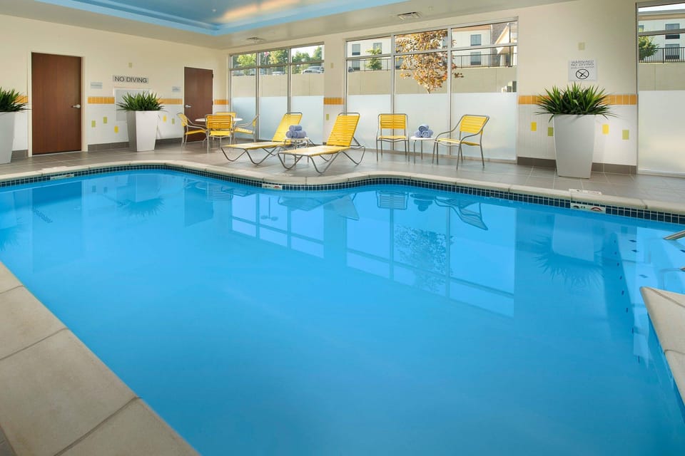 Fairfield by Marriott Inn & Suites Knoxville Turkey Creek Hotel in Farragut