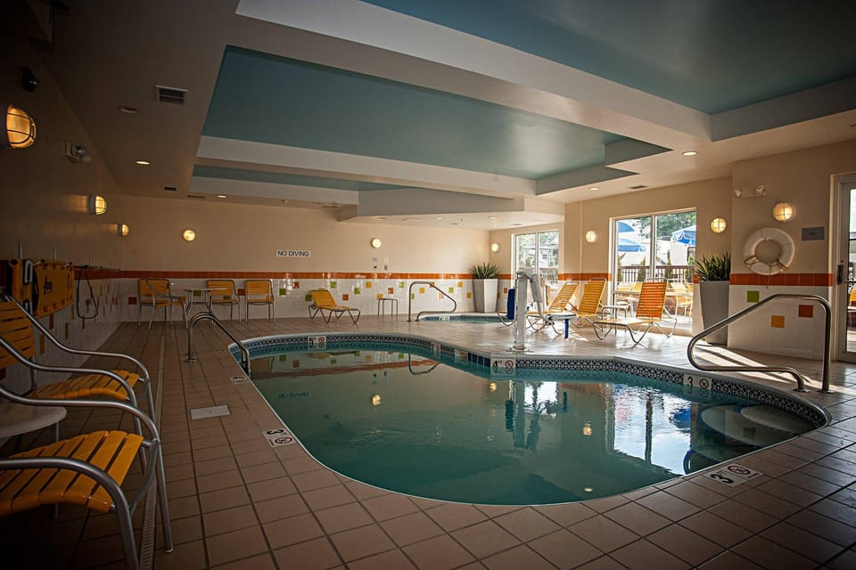Comfort Inn & Suites Akron South Hotel in Ohio