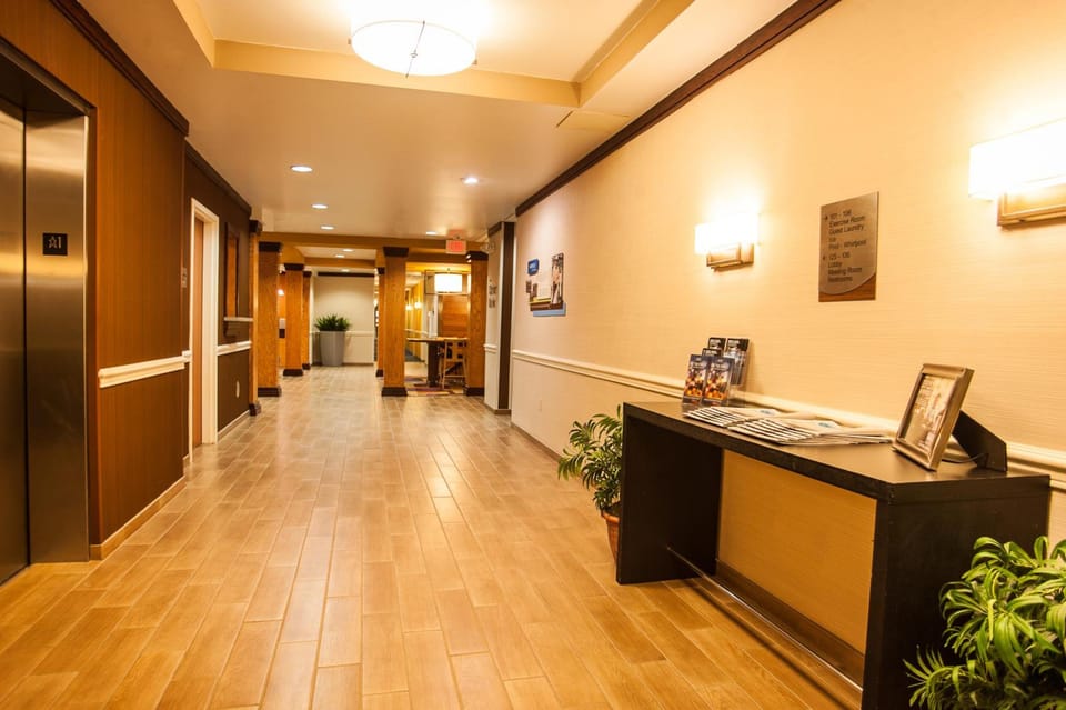 Comfort Inn & Suites Akron South Hotel in Ohio