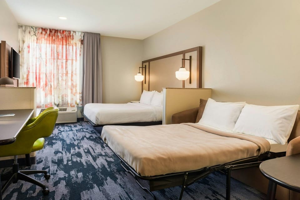 Suite room