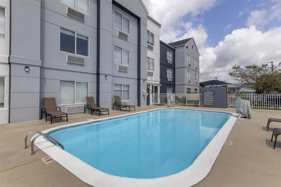 Best Western Louisville South / Shepherdsville Hotel in Louisville