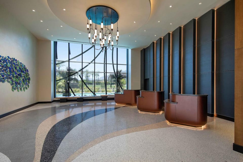 Le Méridien Pasadena Arcadia Hotel in Arcadia