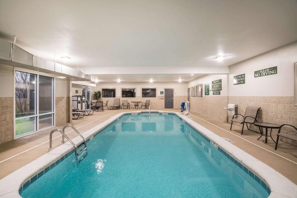 La Quinta Inn & Suites by Wyndham Chattanooga North - Hixson Hotel in Hixson