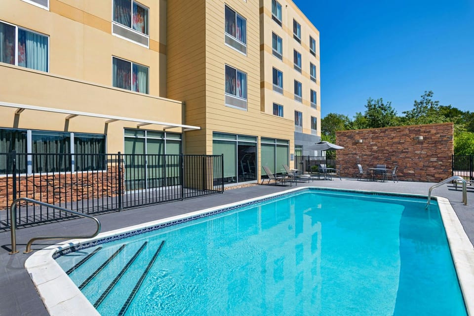 Fairfield by Marriott Inn & Suites Austin San Marcos Hotel in San Marcos