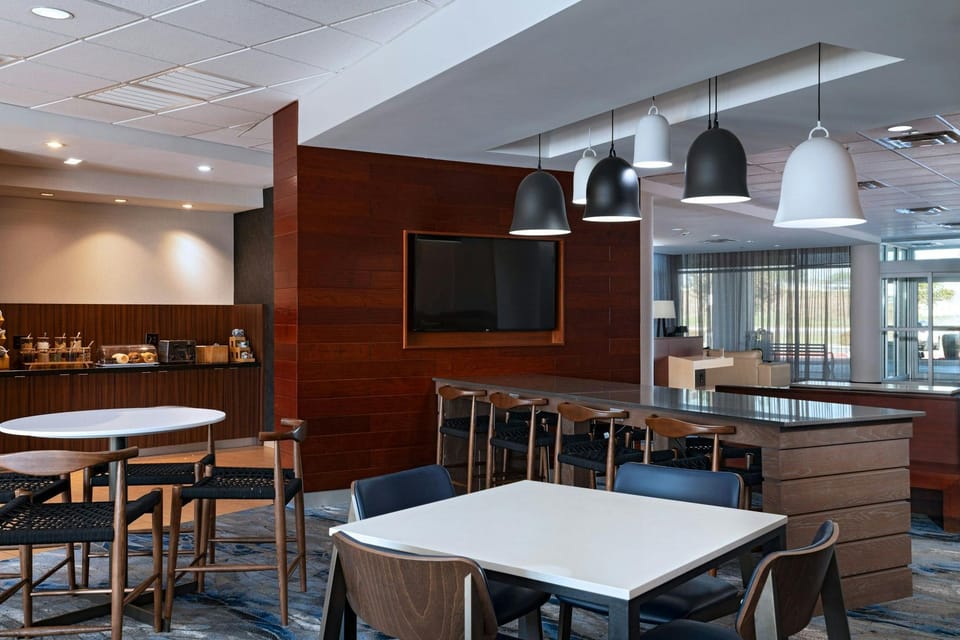 Fairfield by Marriott Inn & Suites Austin San Marcos Hotel in San Marcos