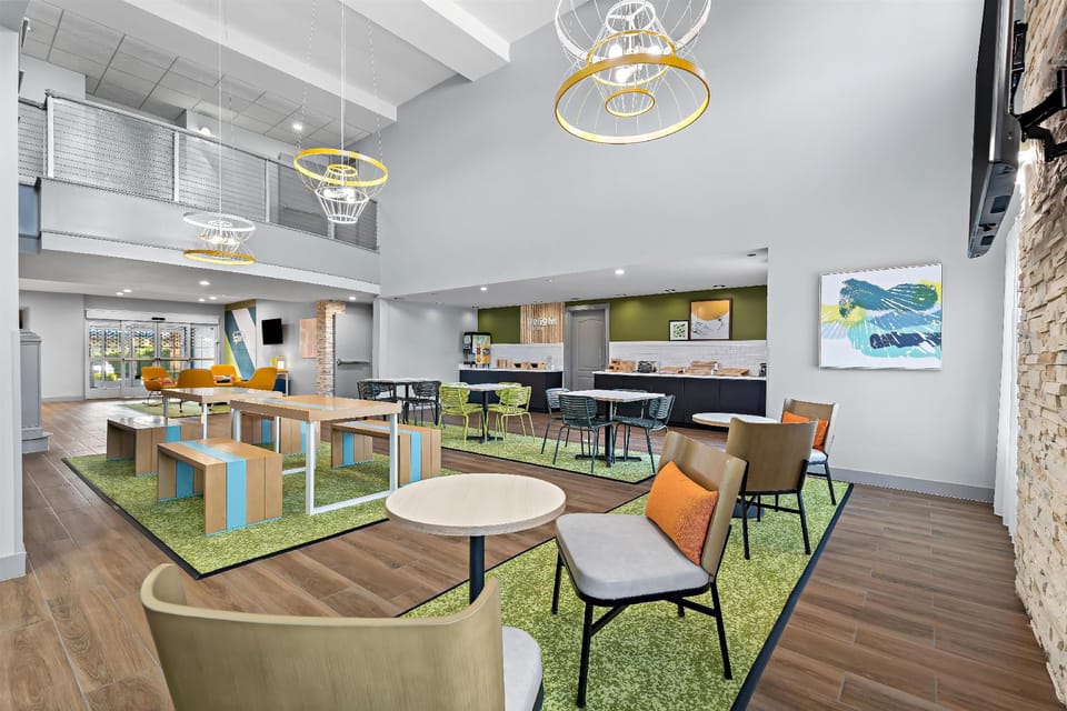 Spark by Hilton Redlands Hotel in Redlands