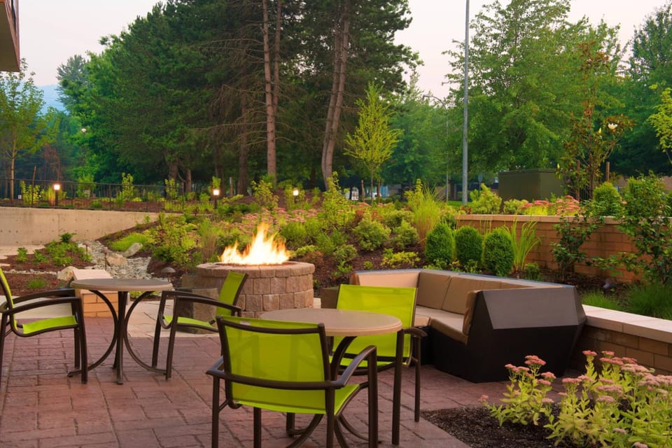 SpringHill Suites by Marriott Seattle Issaquah Hotel in Issaquah