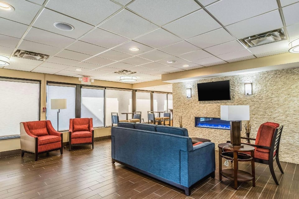 Detroit Regency Hotel Hotel in Windsor