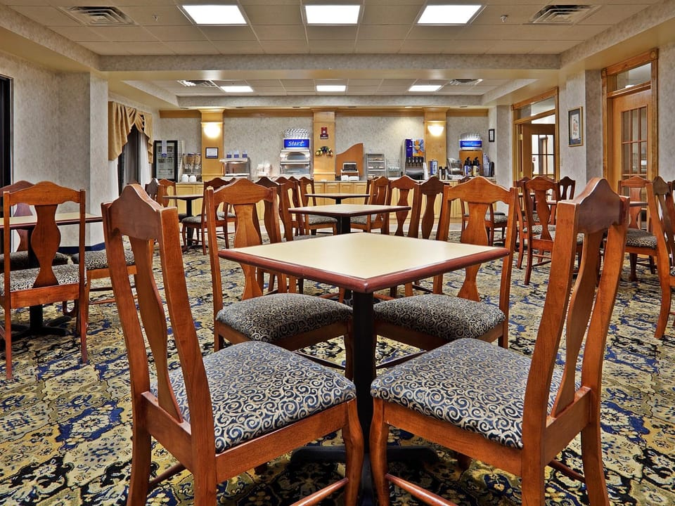 Holiday Inn Express & Suites Wilson-Downtown By IHG Hotel in Wilson