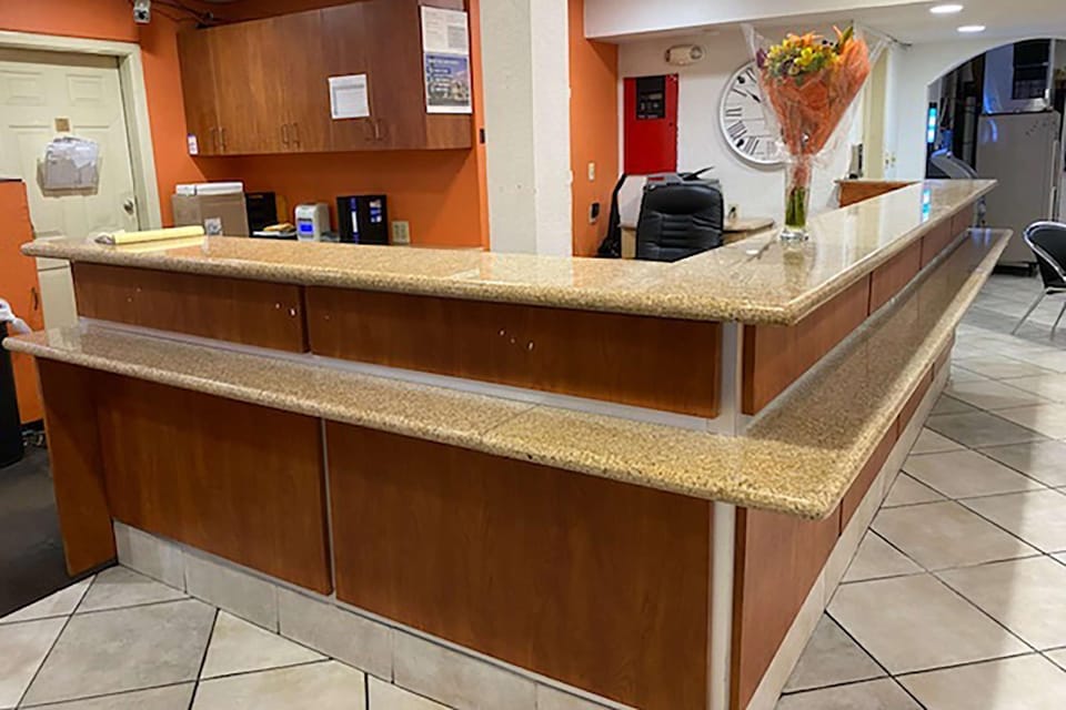 Travelodge by Wyndham San Antonio Lackland AFB North Hotel in San Antonio