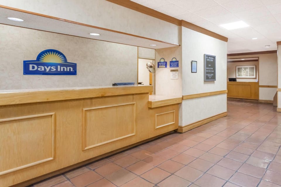 Days Inn by Wyndham Seguin TX Hotel in Seguin