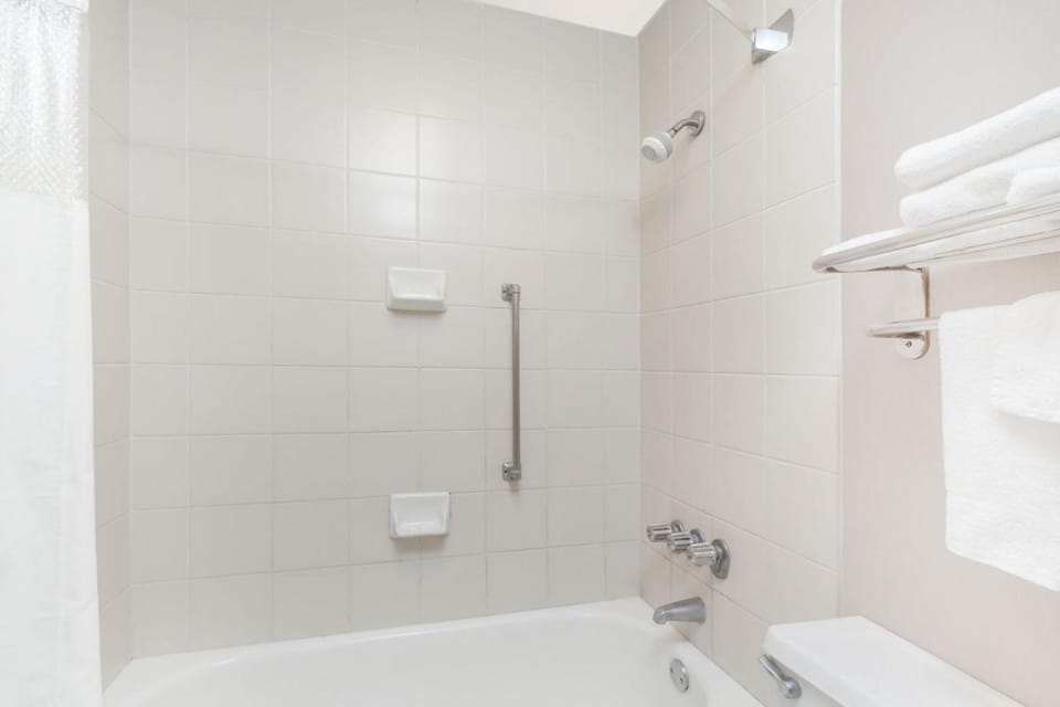 Days Inn by Wyndham Seguin TX Hotel in Seguin