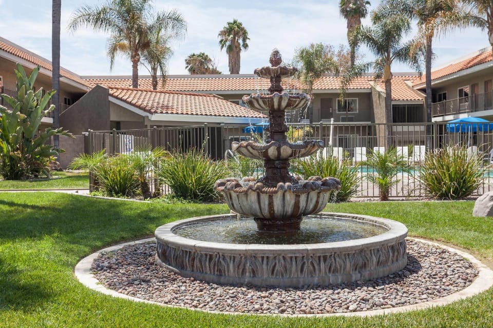 Travelodge by Wyndham Hemet CA Hotel in Hemet