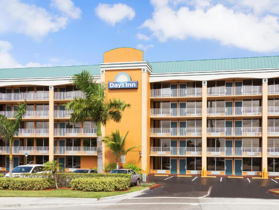 Days Inn by Wyndham Fort Lauderdale-Oakland Park Airport N Hotel in Oakland Park