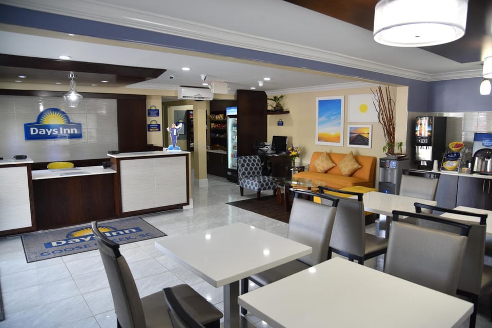 Days Inn by Wyndham Goose Creek Hotel in Goose Creek