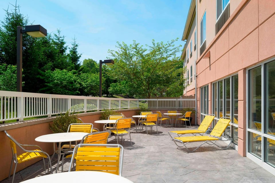 Fairfield by Marriott Inn & Suites State College Hotel in Allegheny River
