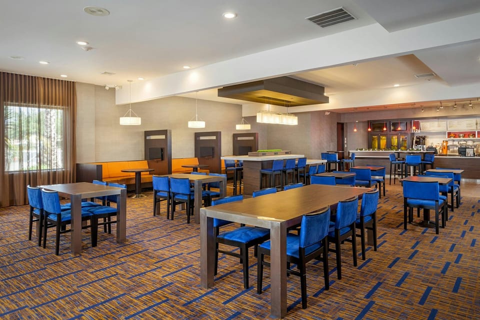 Courtyard by Marriott Fairfield Napa Valley Area Hotel in Fairfield