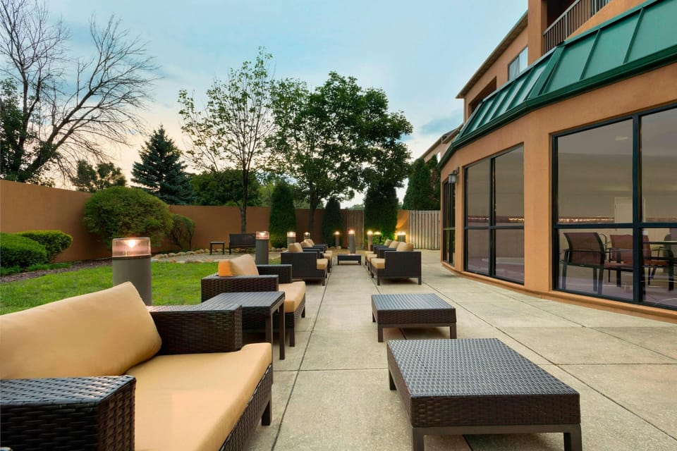Courtyard by Marriott Akron Fairlawn Hotel in Fairlawn