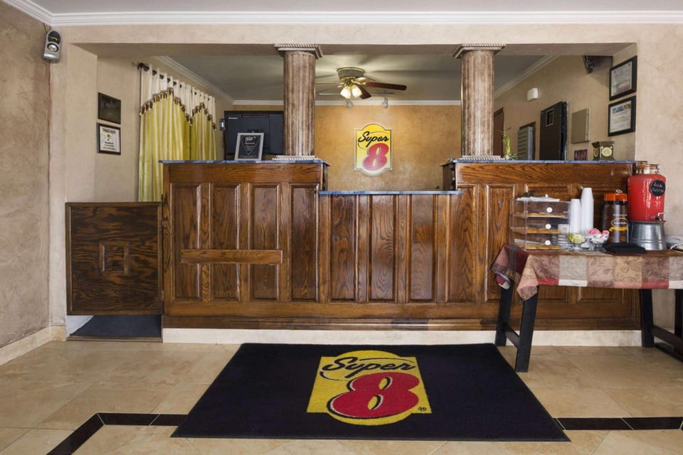 Super 8 by Wyndham Childress Hotel in Texas