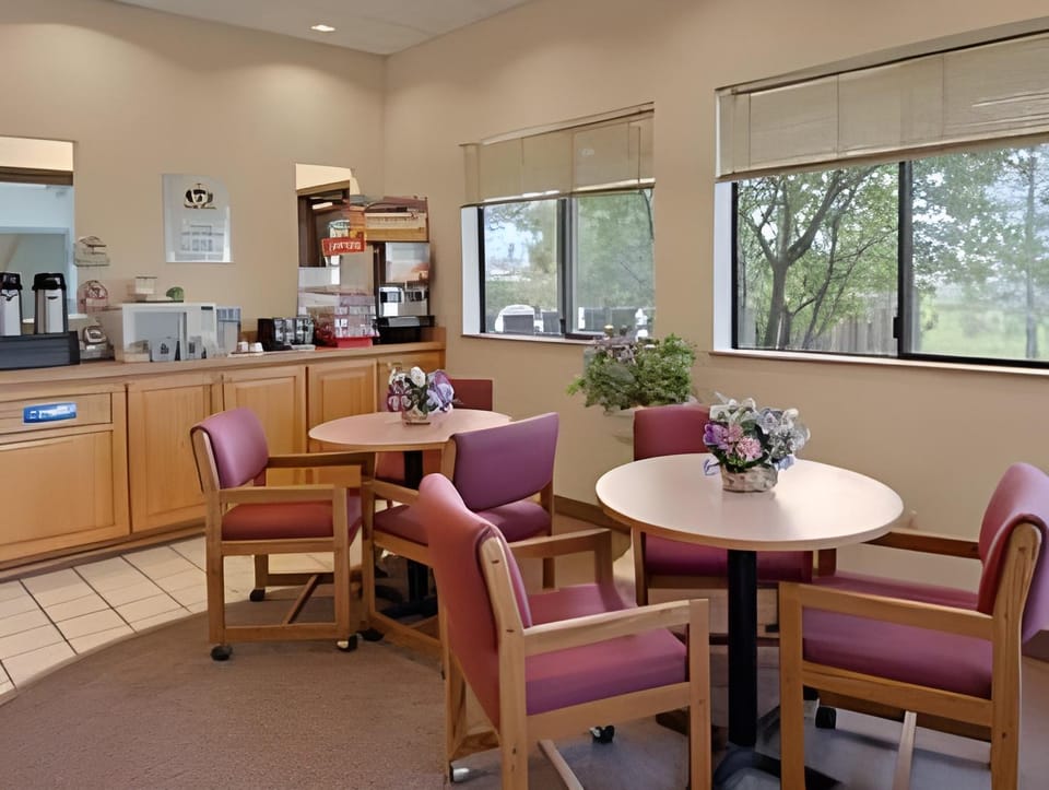 Super 8 By Wyndham Klamath Falls Hotel in Klamath Falls