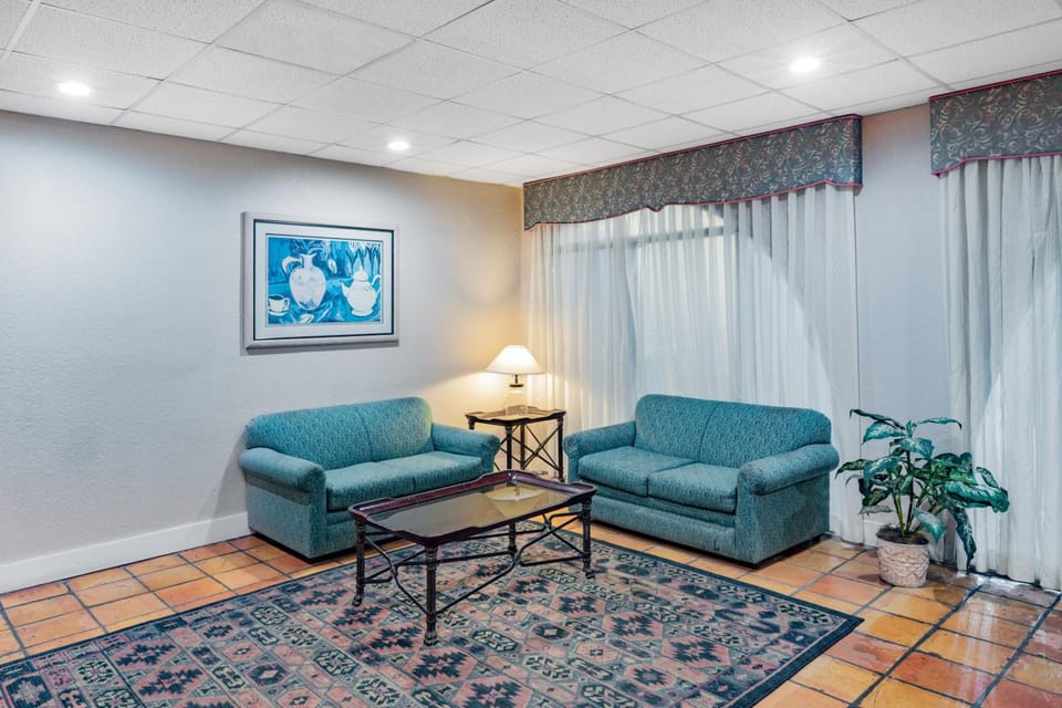Days Inn by Wyndham Del Rio Hotel in Del Rio