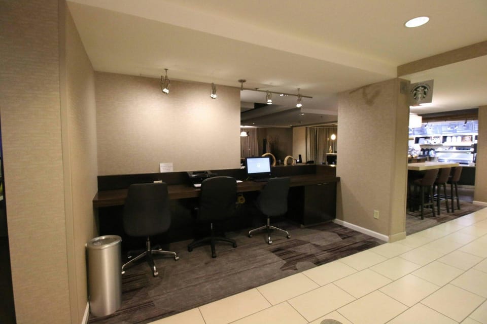 Courtyard by Marriott Indianapolis South Hotel in Perry Township