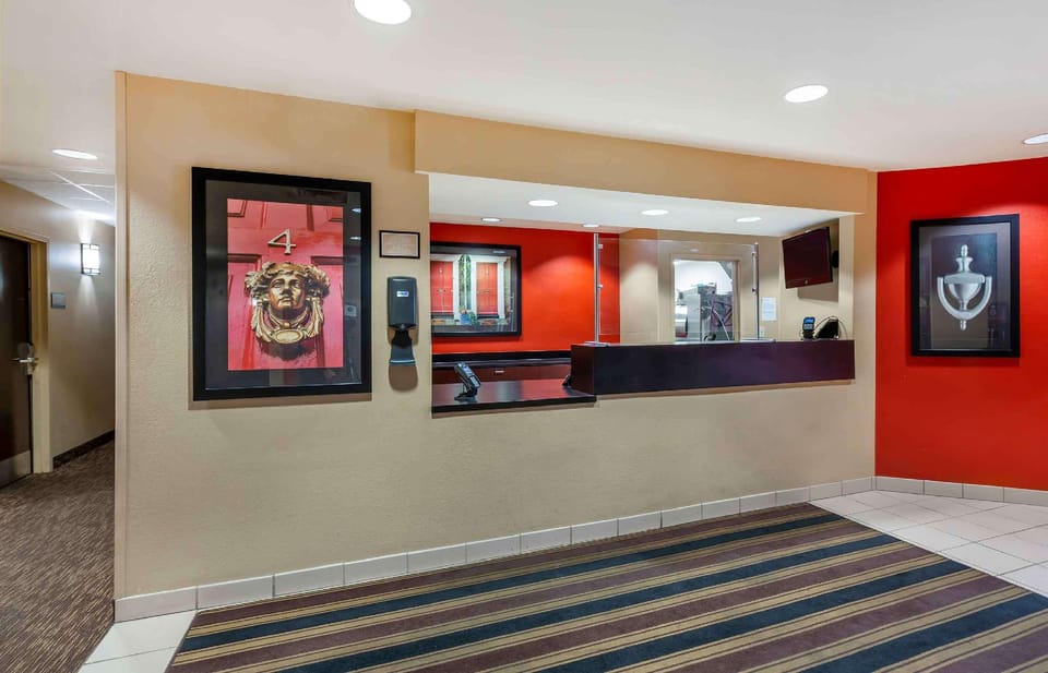 Extended Stay America Suites - Cleveland - Brooklyn Hotel in Brooklyn