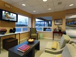 Silver Cloud Hotel - Portland Hotel in Portland