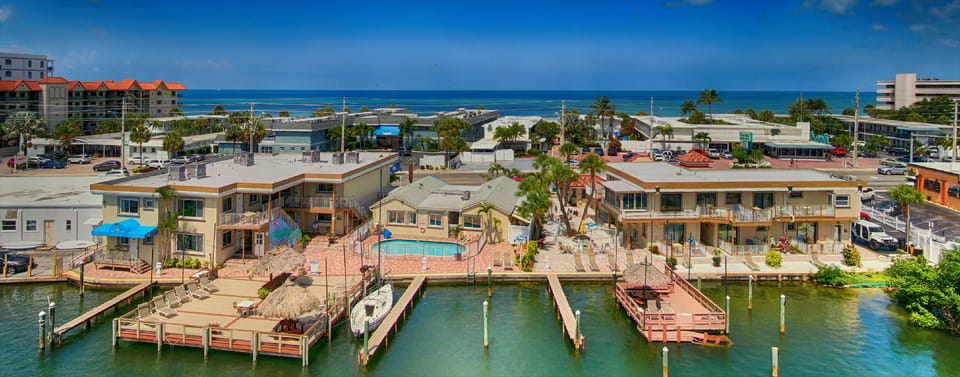 Bay Palms Waterfront Resort - Hotel and Marina Hotel in Saint Pete Beach