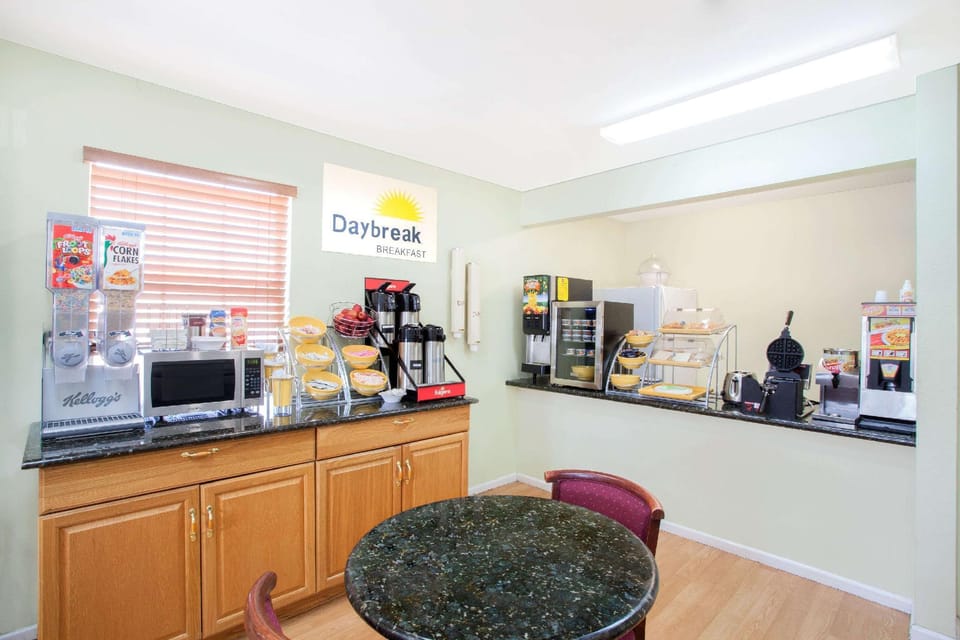 Days Inn by Wyndham Kerrville Hotel in Kerrville